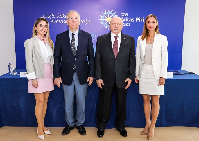 Arkas Piri Reis İle, Güçlü Köklerle Evrensel Geleceğe