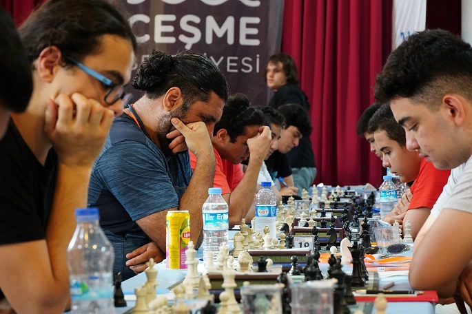 Çeşme'de 11. Uluslararası Açık Satranç Turnuvası Daveti