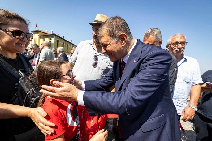 İzmir, 30 Ağustos Zaferi’nin 103’üncü Yıl Dönümünü Kutladı
