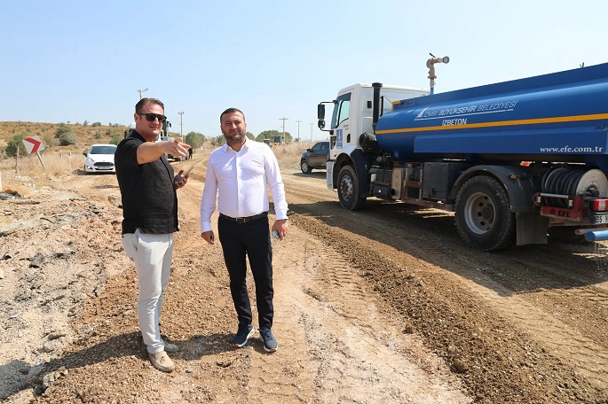 Seferihisar’da 2 Kilometrelik Yol Yenileme Çalışması